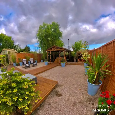 Alices Garden Two