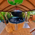 Parque de Campismo Alices Garden Two York